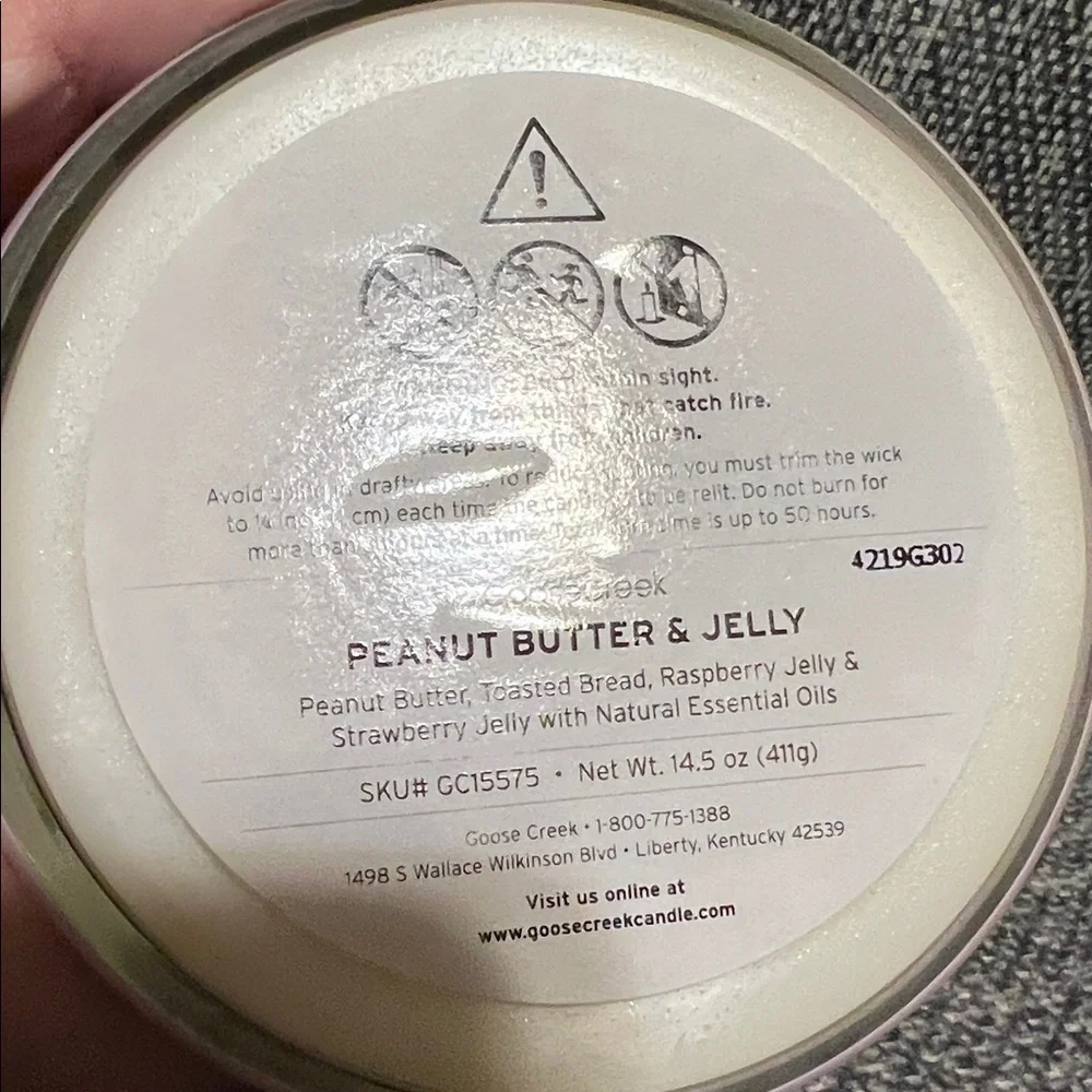 NWT Goose Creek Peanut Butter & Jelly 3-Wick Candle